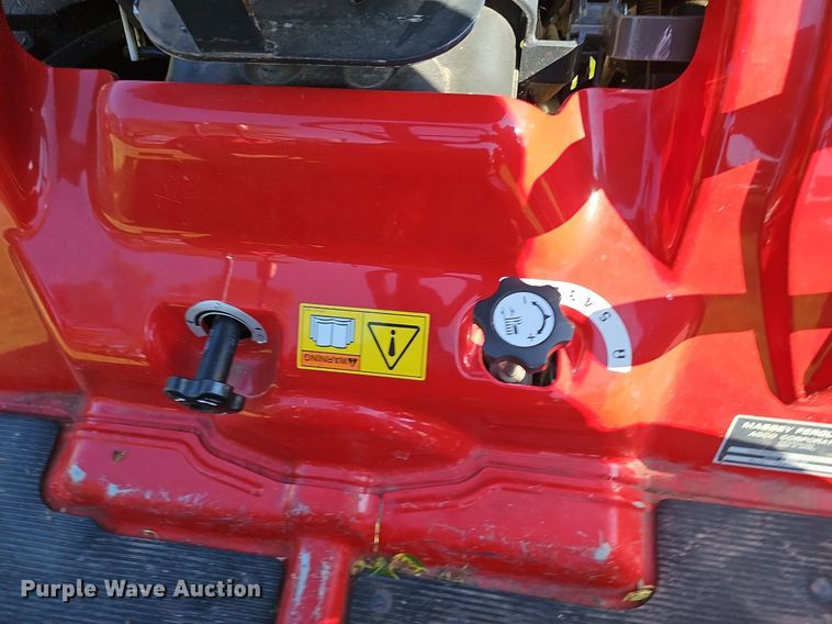 image for item IO9982 2018 Massey Ferguson TLB GC1720 MFWD tractor