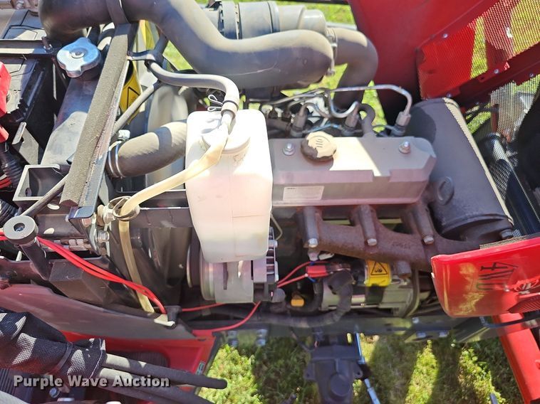 image for item IO9982 2018 Massey Ferguson TLB GC1720 MFWD tractor