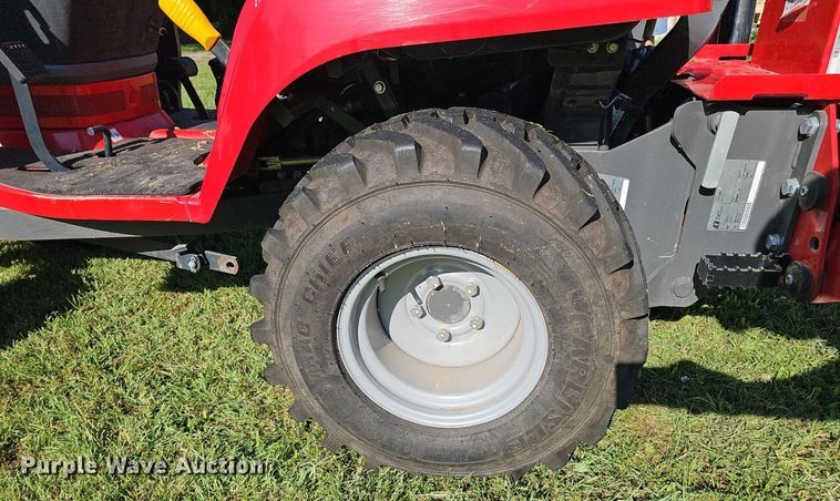 image for item IO9982 2018 Massey Ferguson TLB GC1720 MFWD tractor