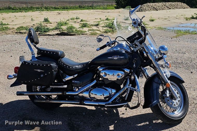 image for item IO9985 2006 Suzuki  C50T Boulevard  motorcycle