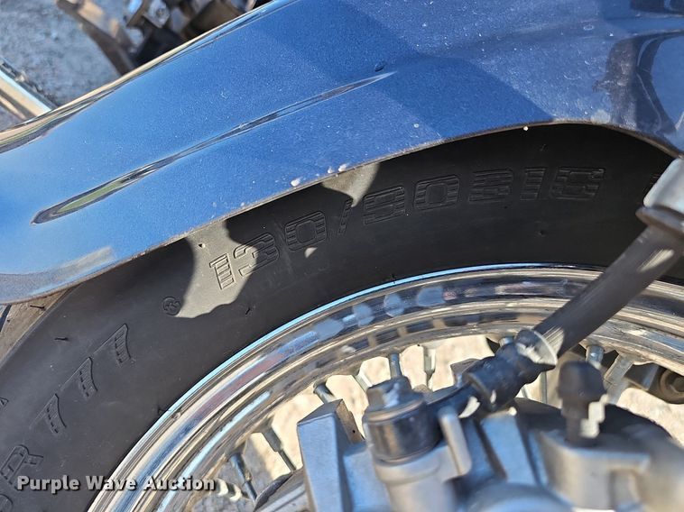 image for item IO9985 2006 Suzuki  C50T Boulevard  motorcycle