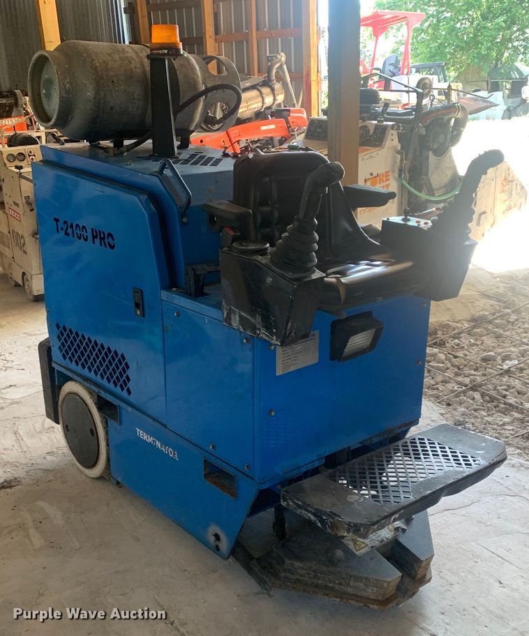 image for item JT9822 2010 Innovatech T2100PRO floor scraper