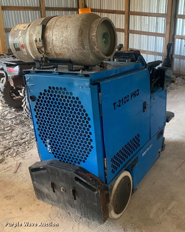 image for item JT9822 2010 Innovatech T2100PRO floor scraper