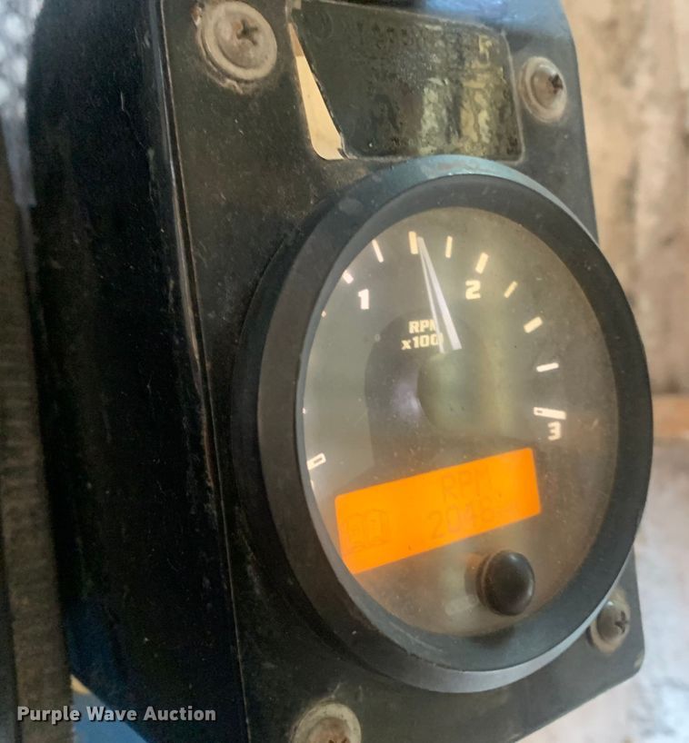 image for item JT9822 2010 Innovatech T2100PRO floor scraper