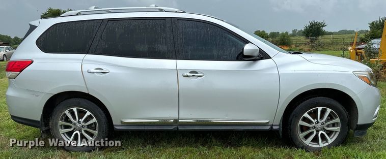 image for item KR9743 2013 Nissan Pathfinder SL SUV
