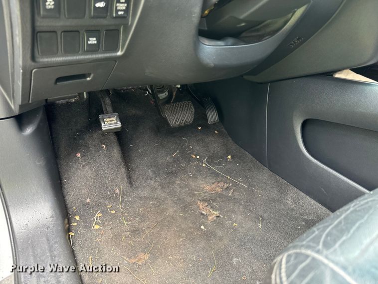 image for item KR9743 2013 Nissan Pathfinder SL SUV