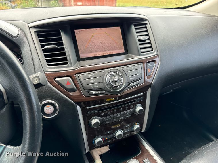 image for item KR9743 2013 Nissan Pathfinder SL SUV