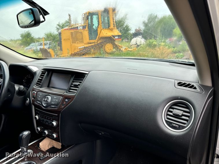 image for item KR9743 2013 Nissan Pathfinder SL SUV