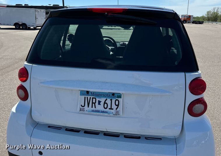 image for item LR9332 2013 Smart 