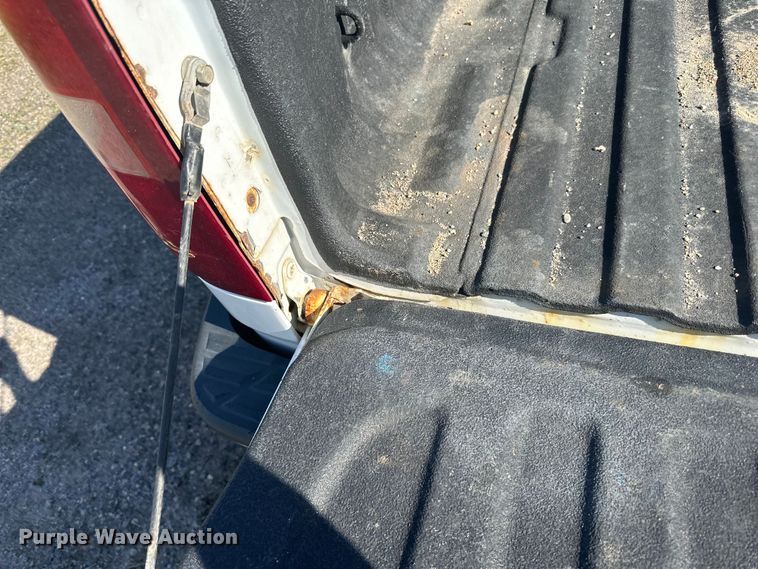 image for item LR9348 2010 Chevrolet Silverado 1500 pickup truck