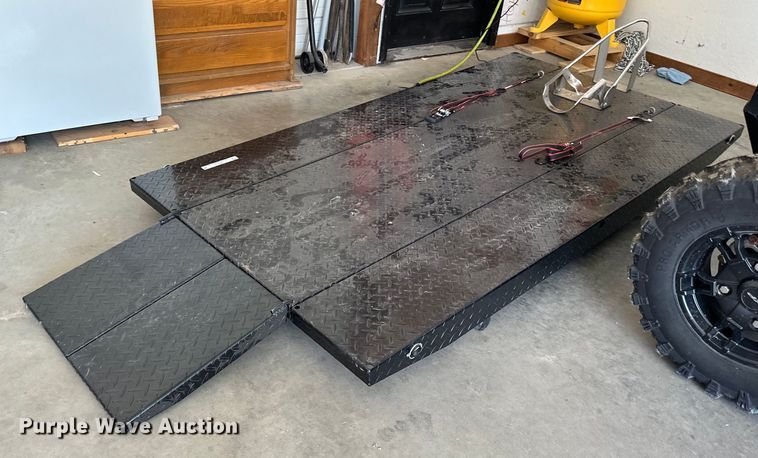 image for item LR9376 Motorcycle lift 