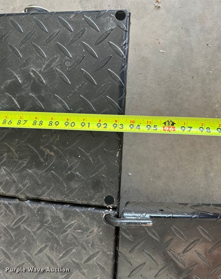 image for item LR9376 Motorcycle lift 