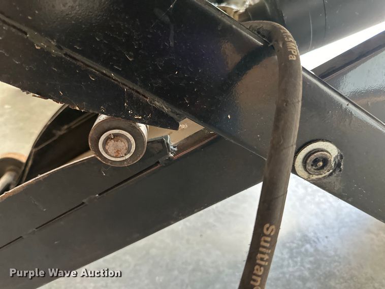 image for item LR9376 Motorcycle lift 