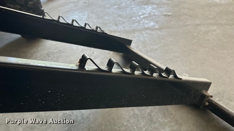 image for item LR9376 Motorcycle lift 