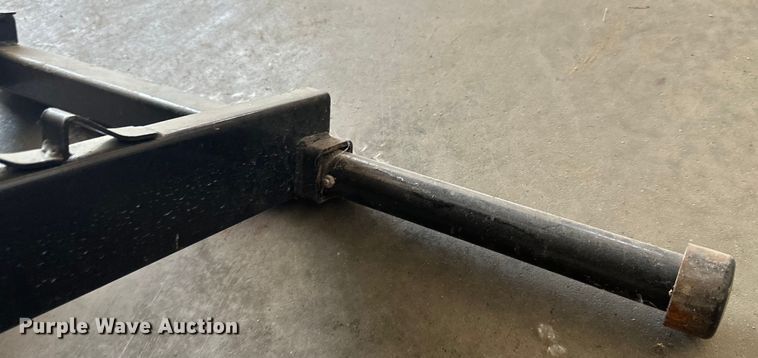 image for item LR9376 Motorcycle lift 