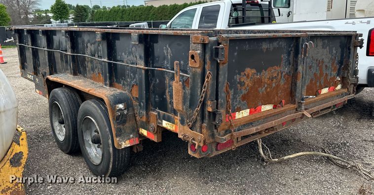 image for item LR9393 2016 Dell Rapids dump trailer