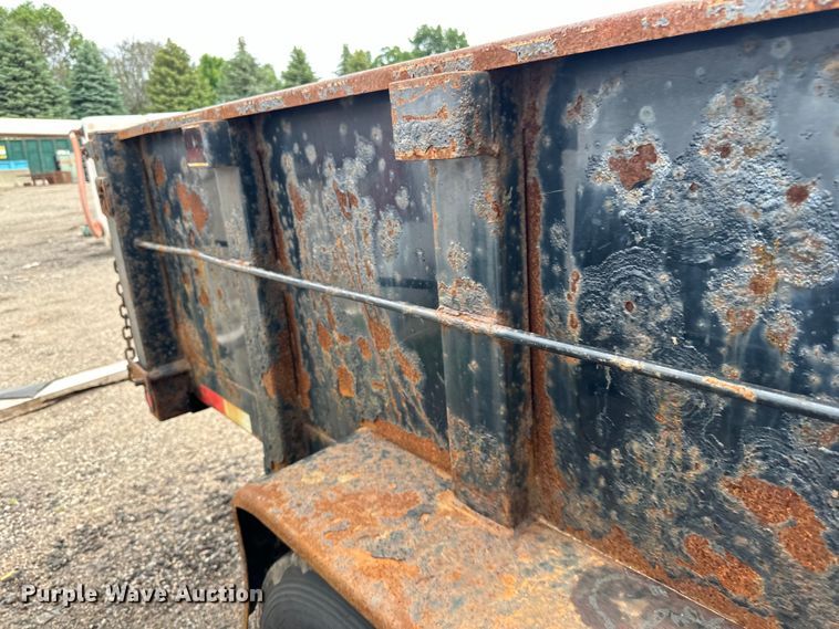 image for item LR9393 2016 Dell Rapids dump trailer