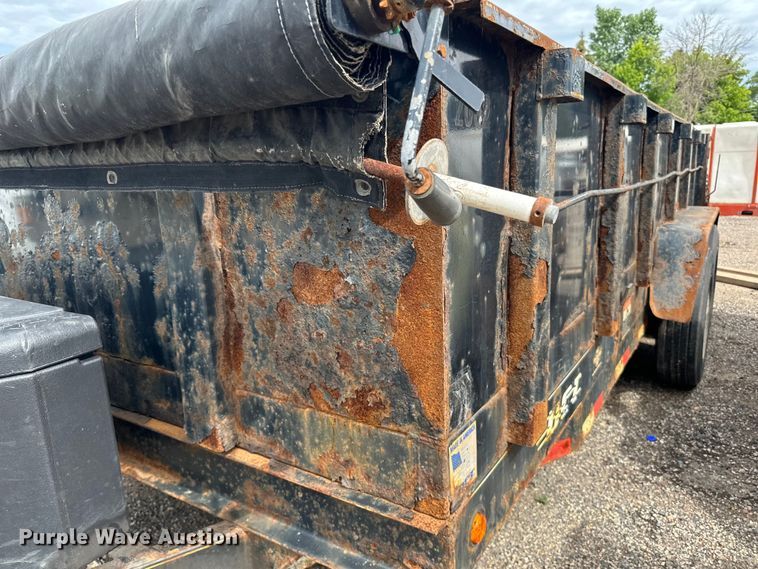 image for item LR9393 2016 Dell Rapids dump trailer