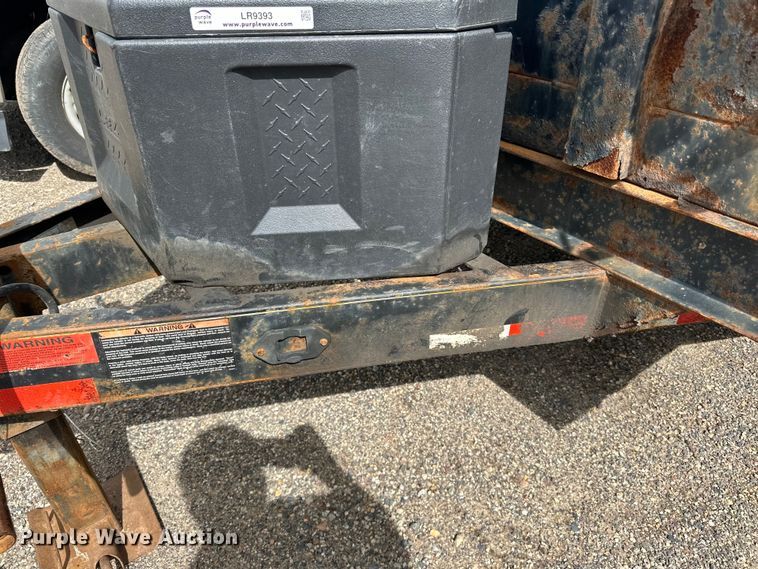 image for item LR9393 2016 Dell Rapids dump trailer