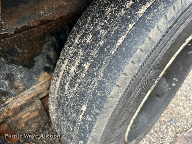 image for item LR9393 2016 Dell Rapids dump trailer