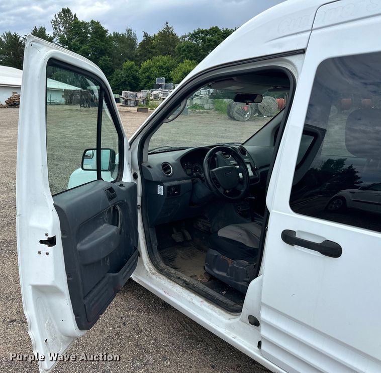 image for item LR9394 2012 Ford  Transit Connect XLT van