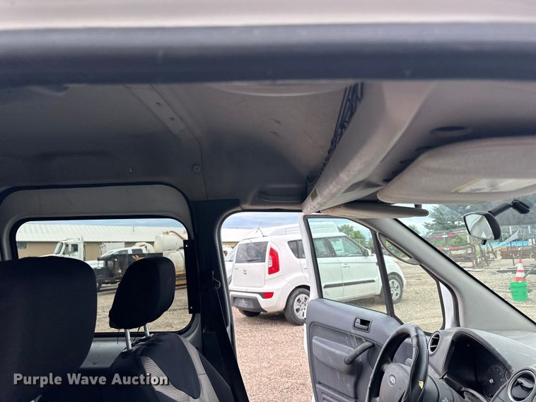 image for item LR9394 2012 Ford  Transit Connect XLT van