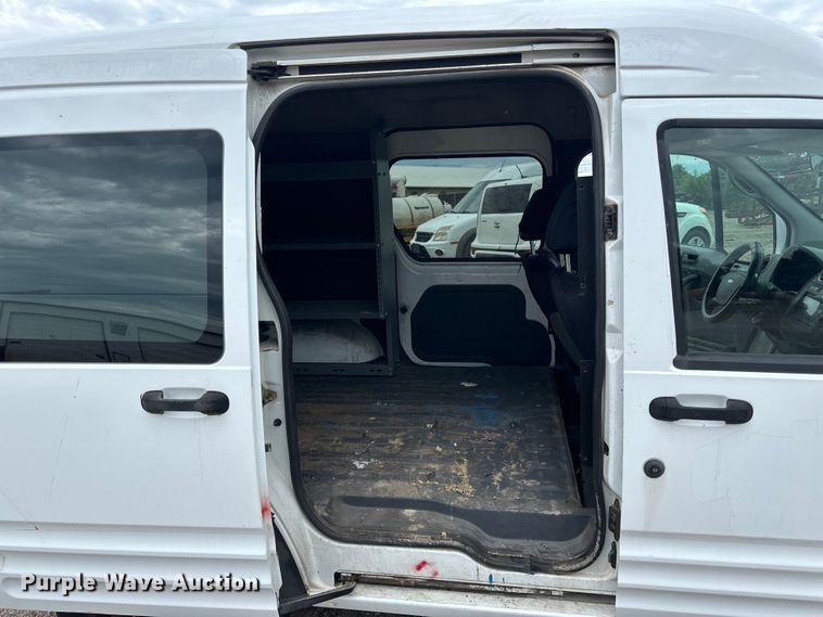 image for item LR9394 2012 Ford  Transit Connect XLT van