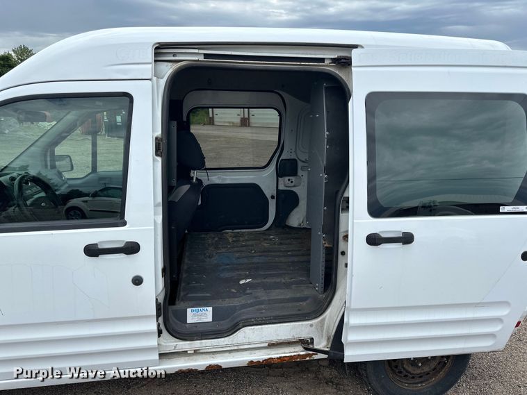 image for item LR9394 2012 Ford  Transit Connect XLT van