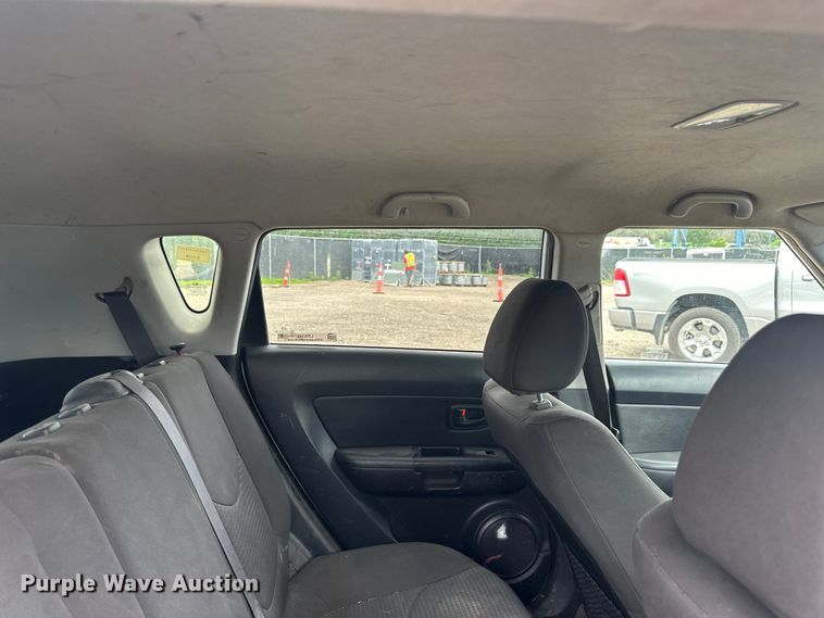 image for item LR9395 2013 Kia Soul SUV