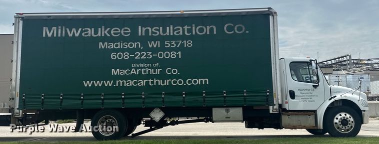 image for item LR9396 2018 Freightliner Business Class M2 side curtain box truck