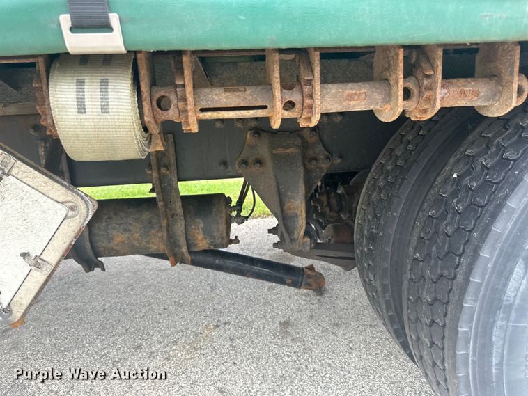 image for item LR9396 2018 Freightliner Business Class M2 side curtain box truck