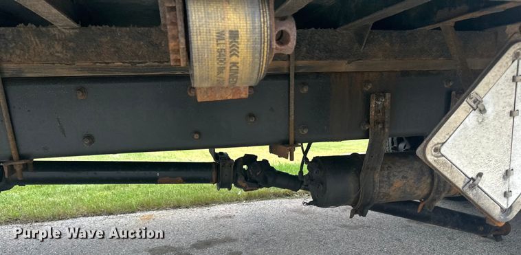 image for item LR9396 2018 Freightliner Business Class M2 side curtain box truck