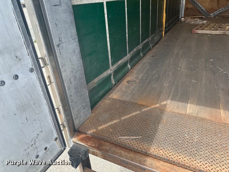 image for item LR9396 2018 Freightliner Business Class M2 side curtain box truck