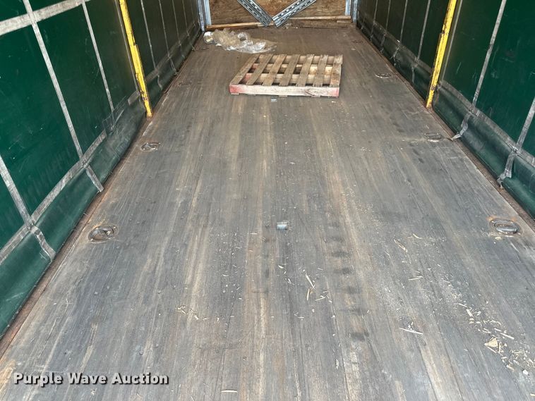 image for item LR9396 2018 Freightliner Business Class M2 side curtain box truck