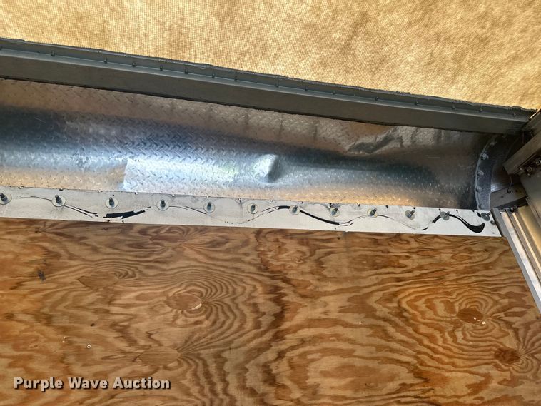 image for item LR9396 2018 Freightliner Business Class M2 side curtain box truck