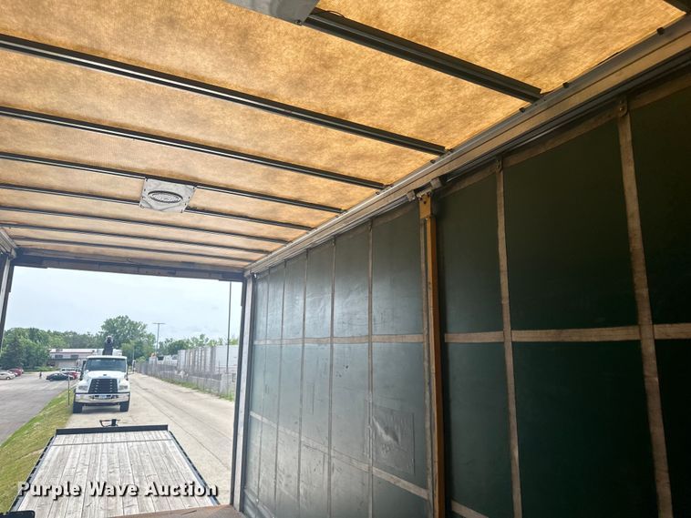 image for item LR9396 2018 Freightliner Business Class M2 side curtain box truck
