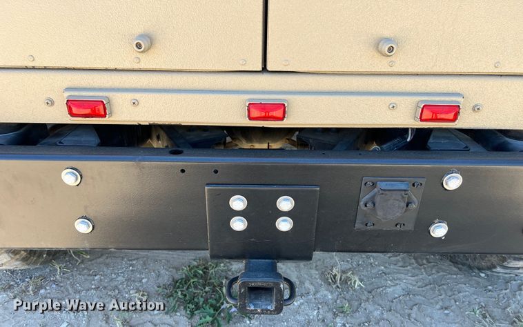 image for item LU9964 1995 AM General Humvee SUV