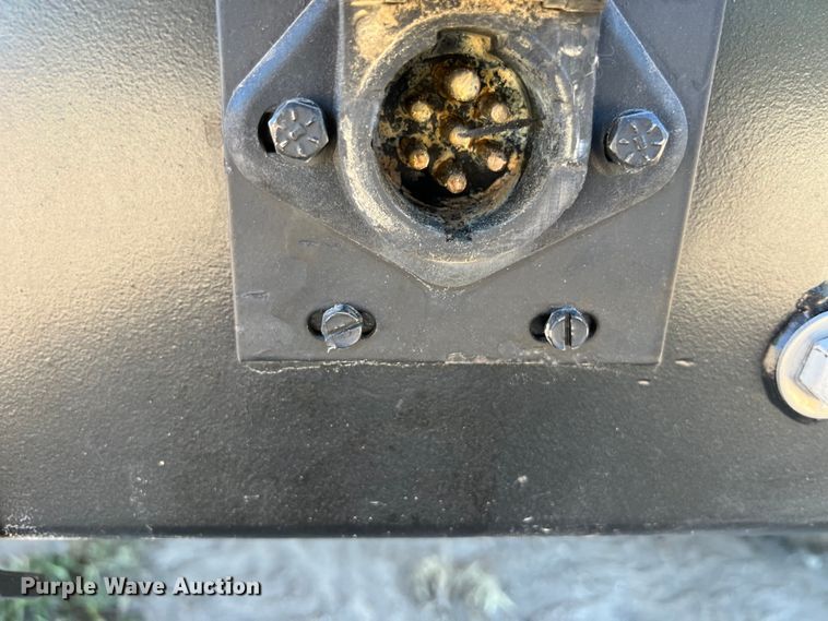 image for item LU9964 1995 AM General Humvee SUV