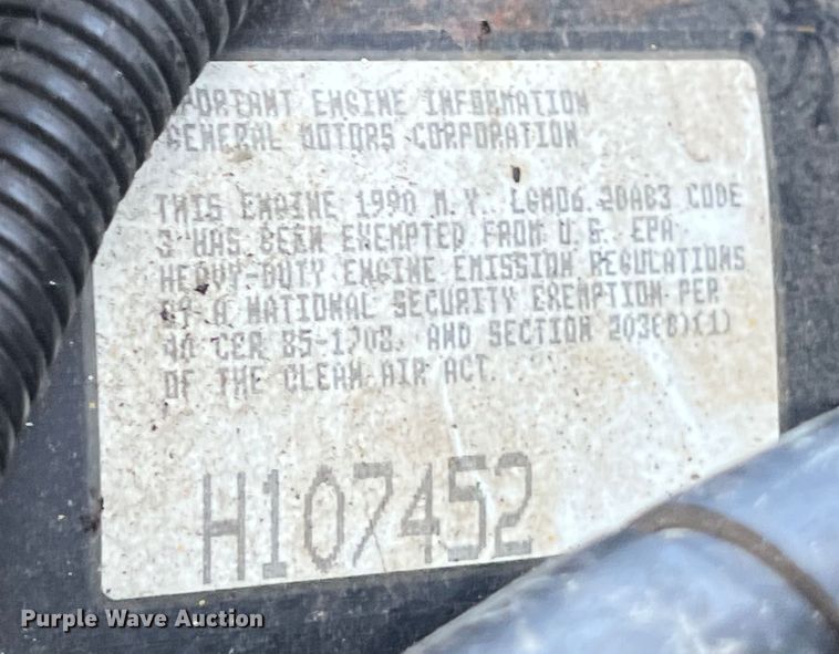 image for item LU9964 1995 AM General Humvee SUV