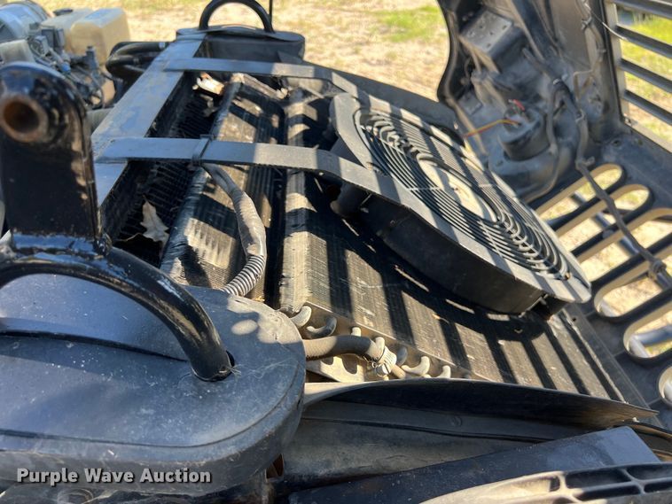 image for item LU9964 1995 AM General Humvee SUV