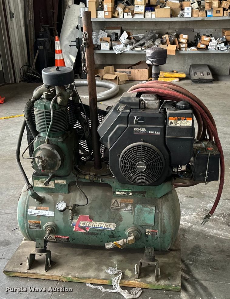 image for item MU9813 Champion  HGR6-3 air compressor