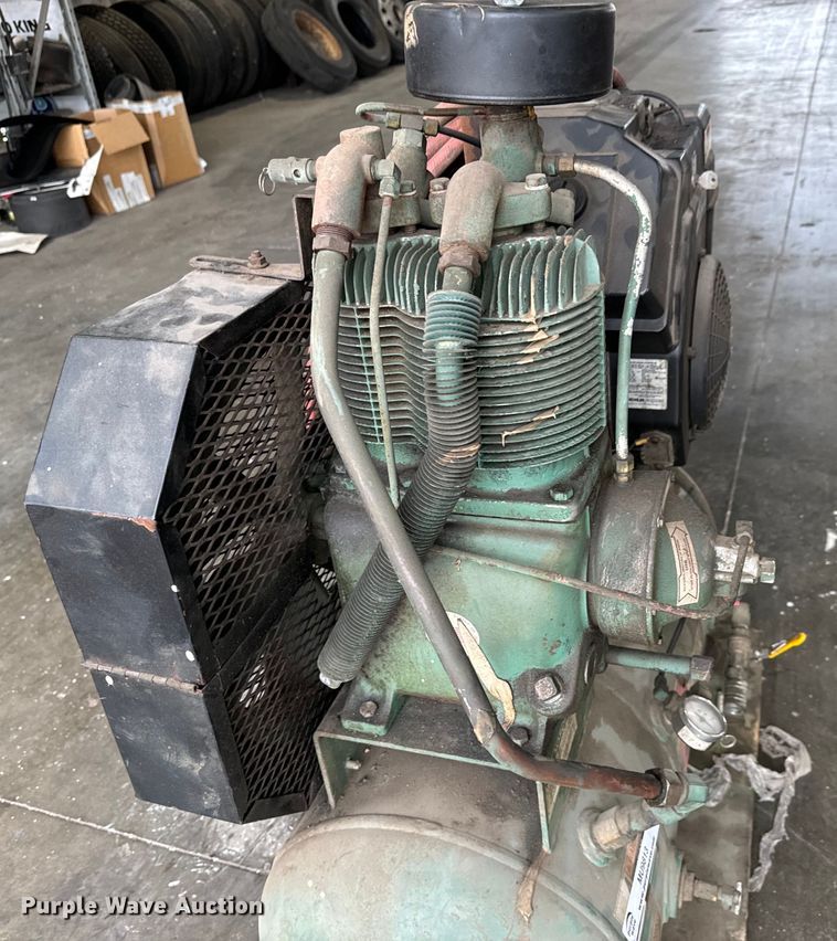 image for item MU9813 Champion  HGR6-3 air compressor