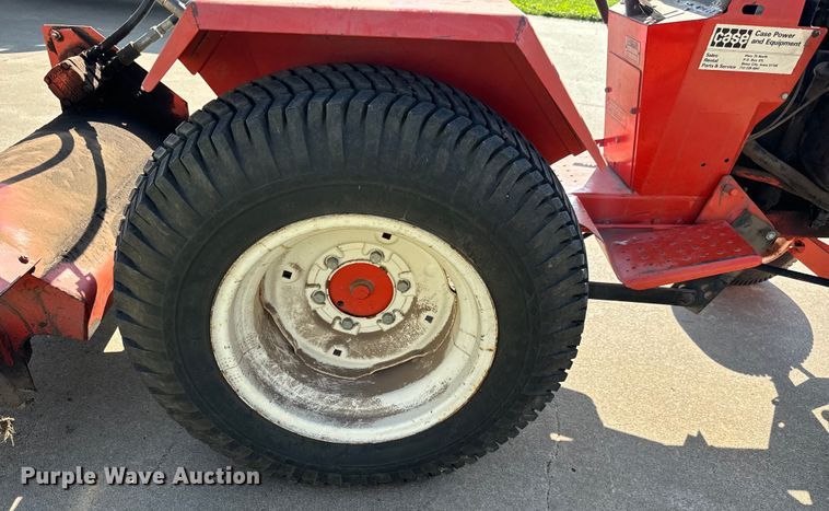 image for item MU9824 Case 446 lawn tractor