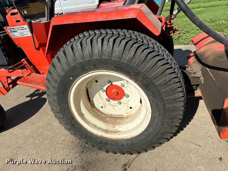 image for item MU9824 Case 446 lawn tractor