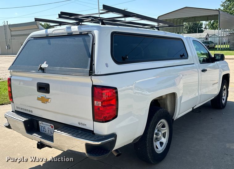 image for item MU9826 2016 Chevrolet  Silverado 1500 pickup truck