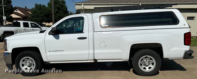 image for item MU9826 2016 Chevrolet  Silverado 1500 pickup truck