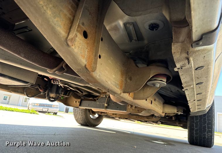 image for item MU9826 2016 Chevrolet  Silverado 1500 pickup truck