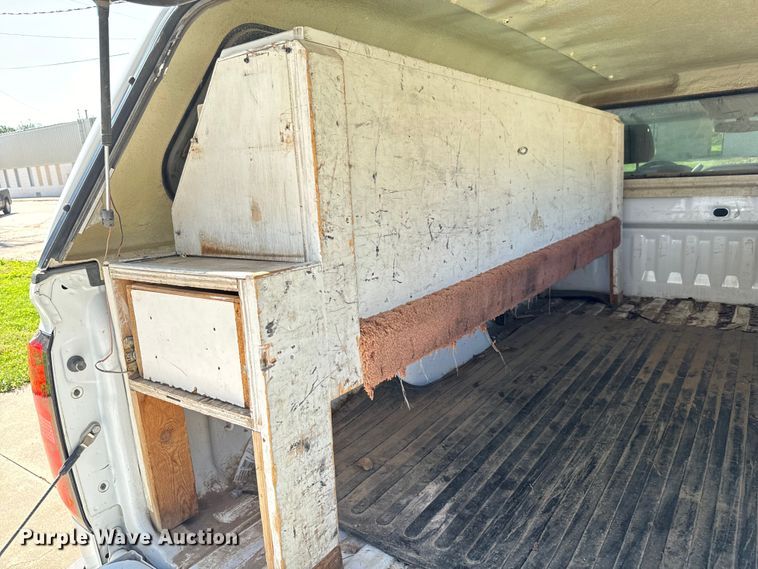 image for item MU9826 2016 Chevrolet  Silverado 1500 pickup truck