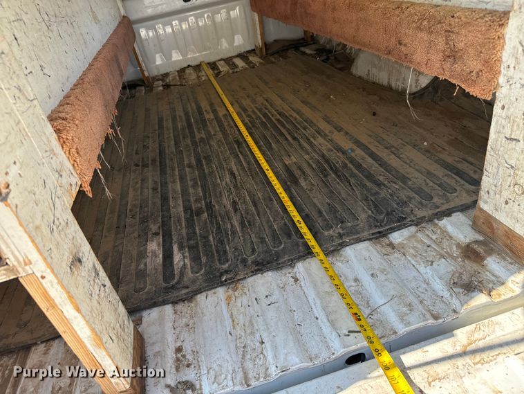 image for item MU9826 2016 Chevrolet  Silverado 1500 pickup truck