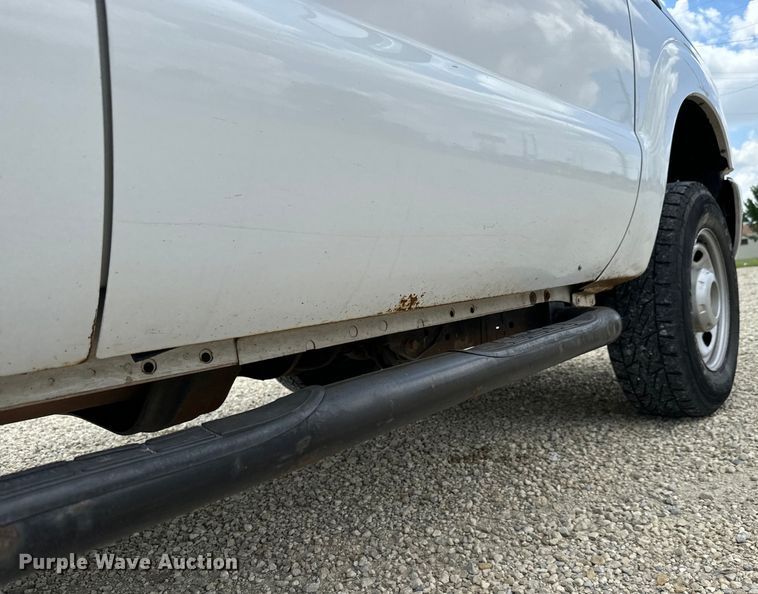 image for item MU9832 2014 Ford  F250 Super Duty XL  SuperCab pickup truck